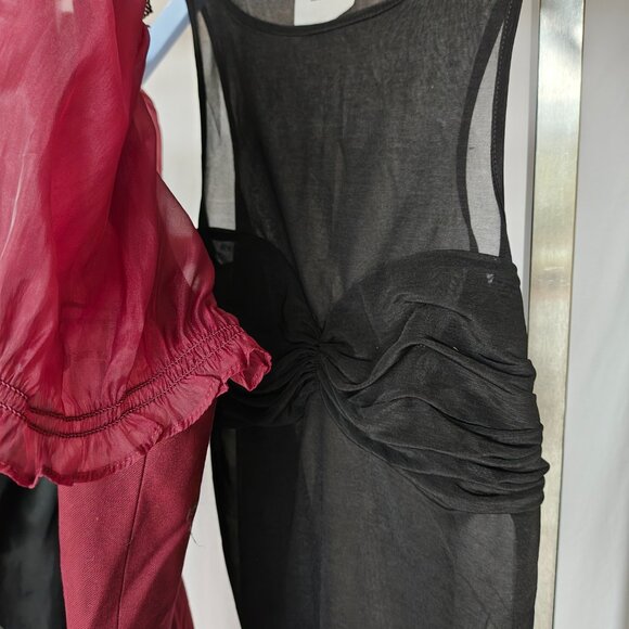 REFORMATION Rose Knit Top in Black, size S - Picture 5 of 7